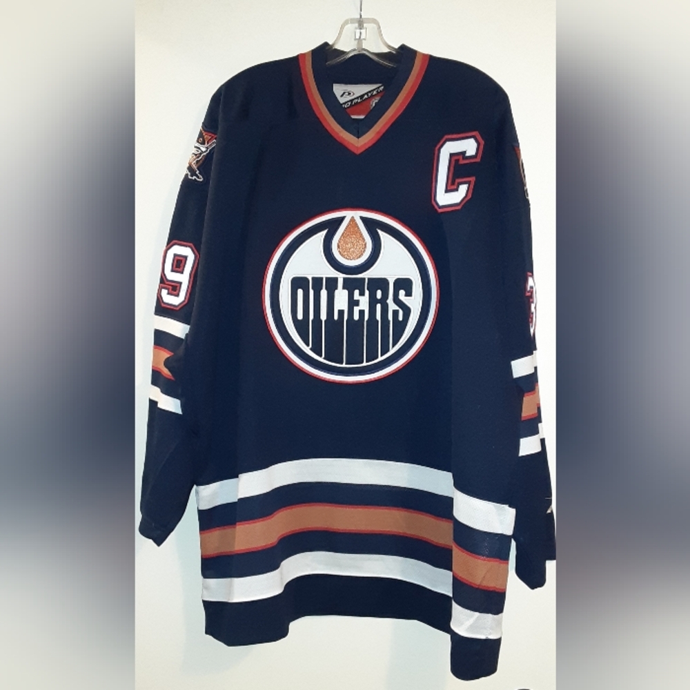 Vintage Doug Weight Oilers jersey